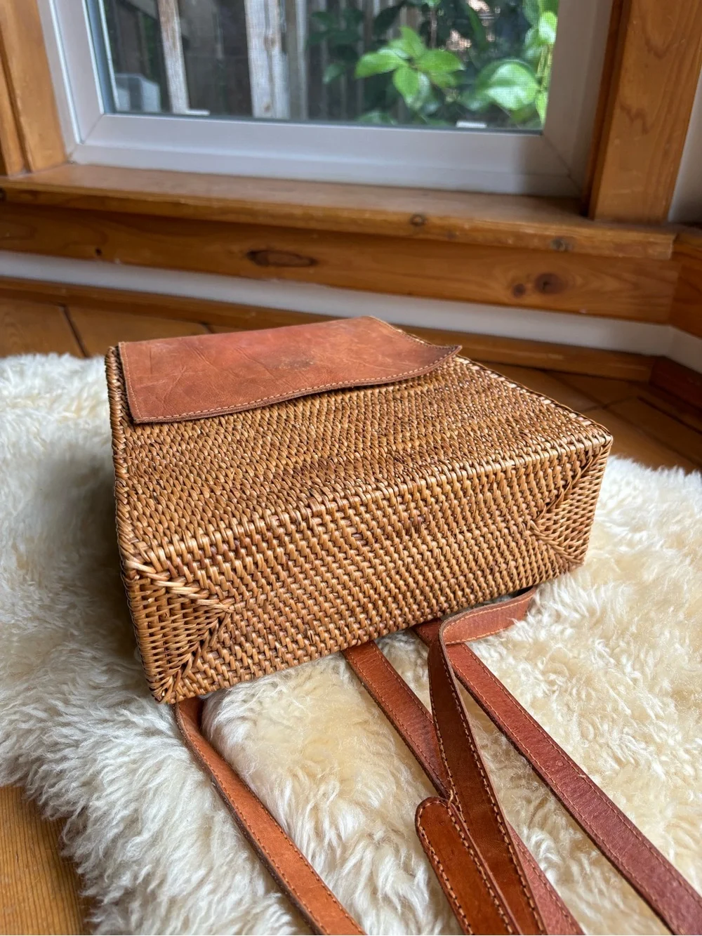 Vintage Woven Basket Purse - Picture 7 of 12